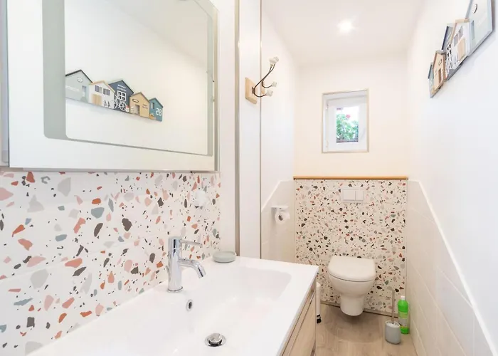 La Perissoire - Place De Parking Incluse